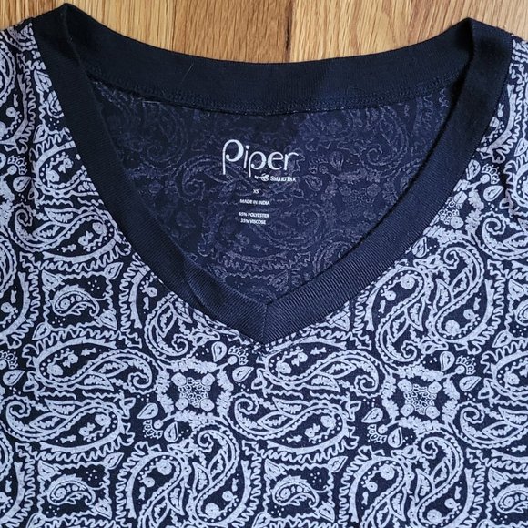 Piper Navy and White Paisley Tee Shirt , Size XS - Picture 4 of 4